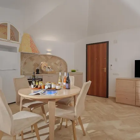 D'arancia - Sherdenia Luxury